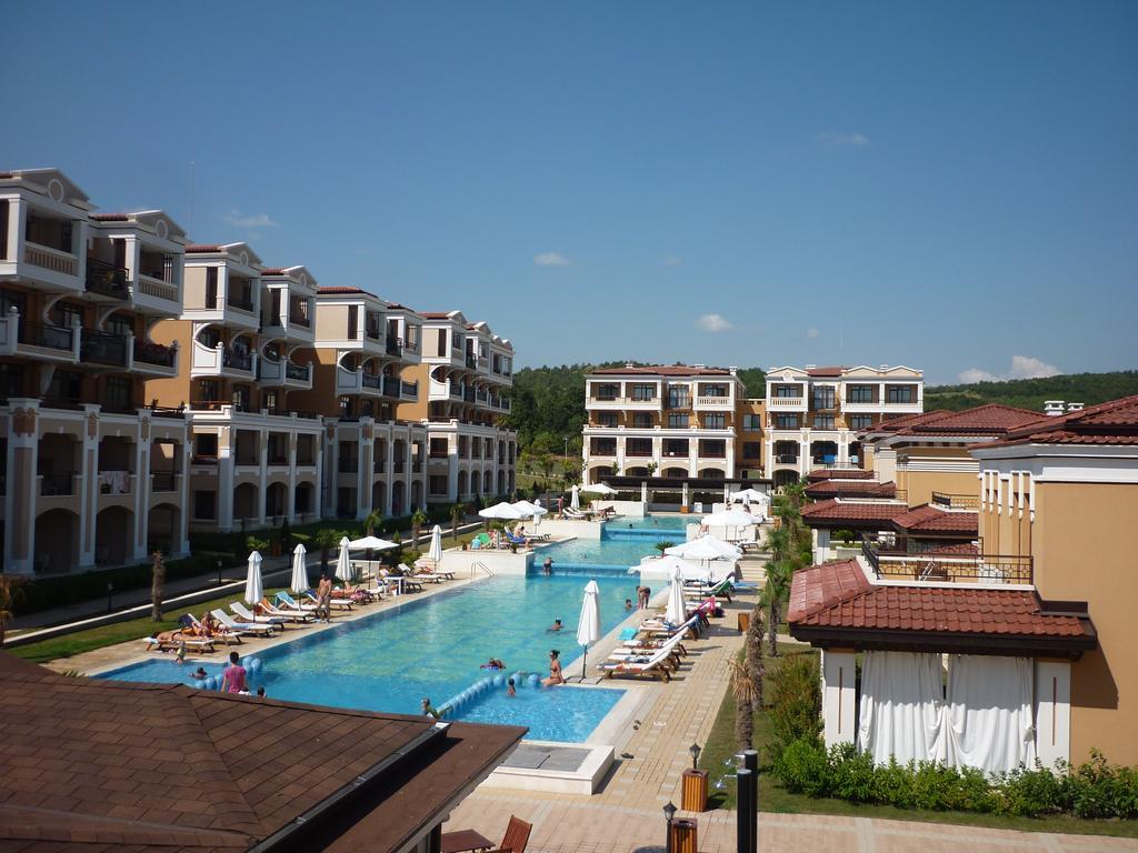 Ganozliev'S Apartments In Kavatsi Area سوزوبول الغرفة الصورة