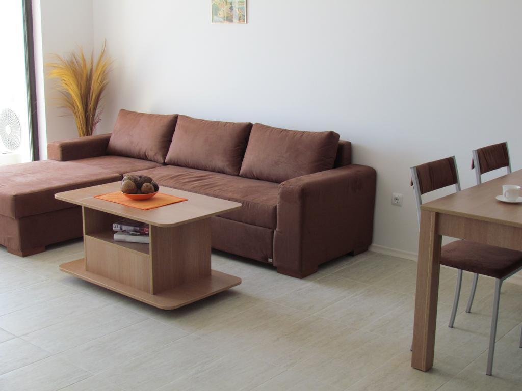 Ganozliev'S Apartments In Kavatsi Area سوزوبول الغرفة الصورة