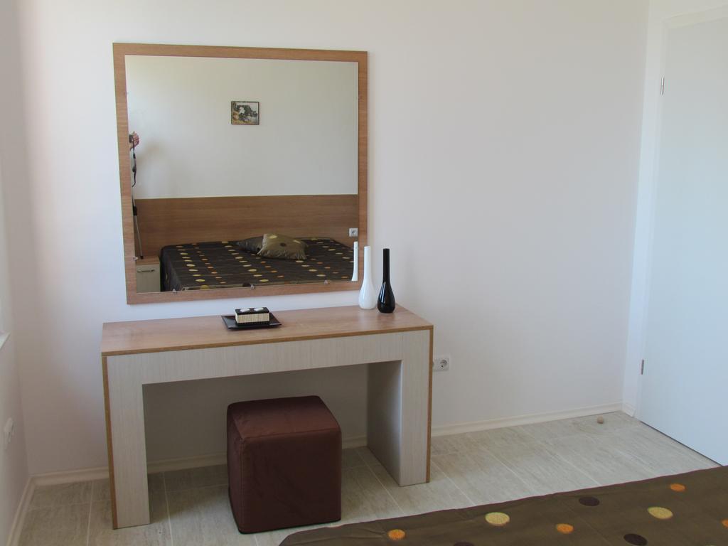 Ganozliev'S Apartments In Kavatsi Area سوزوبول الغرفة الصورة