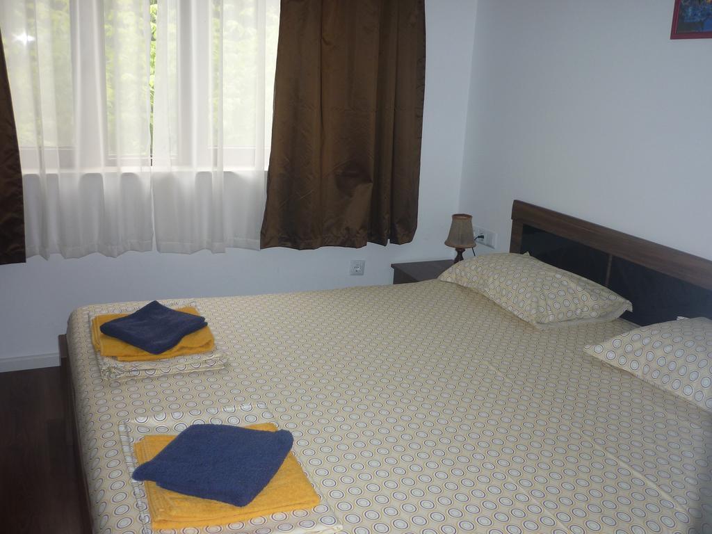 Ganozliev'S Apartments In Kavatsi Area سوزوبول المظهر الخارجي الصورة