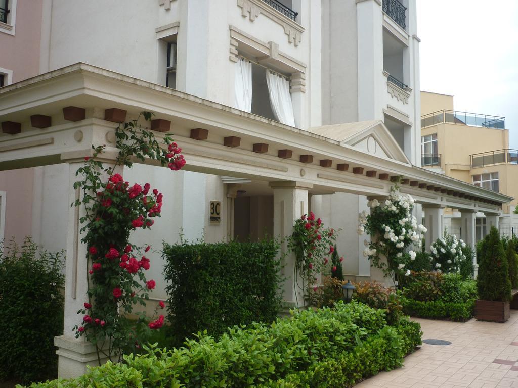 Ganozliev'S Apartments In Kavatsi Area سوزوبول المظهر الخارجي الصورة